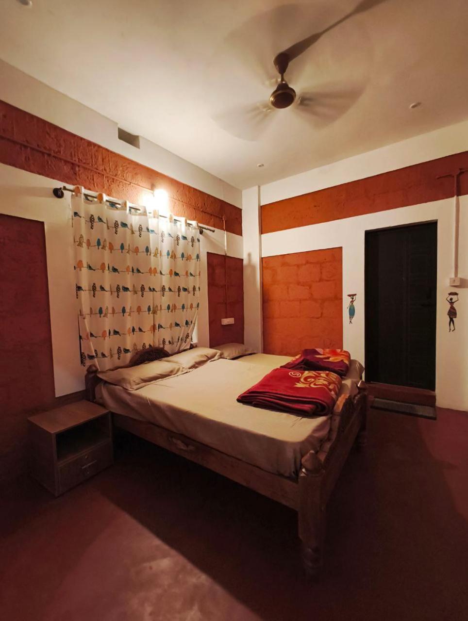 Kamoga Homestay Virajpet Exterior foto