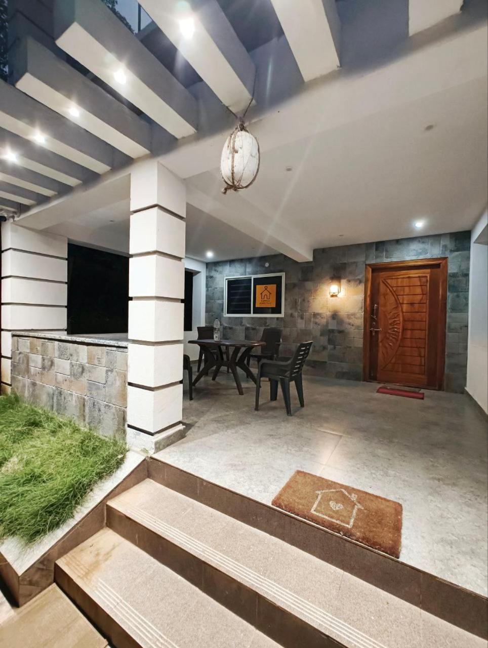 Kamoga Homestay Virajpet Exterior foto
